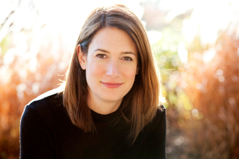 Gillian Flynn
