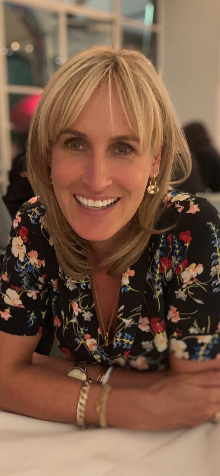 Santa Montefiore