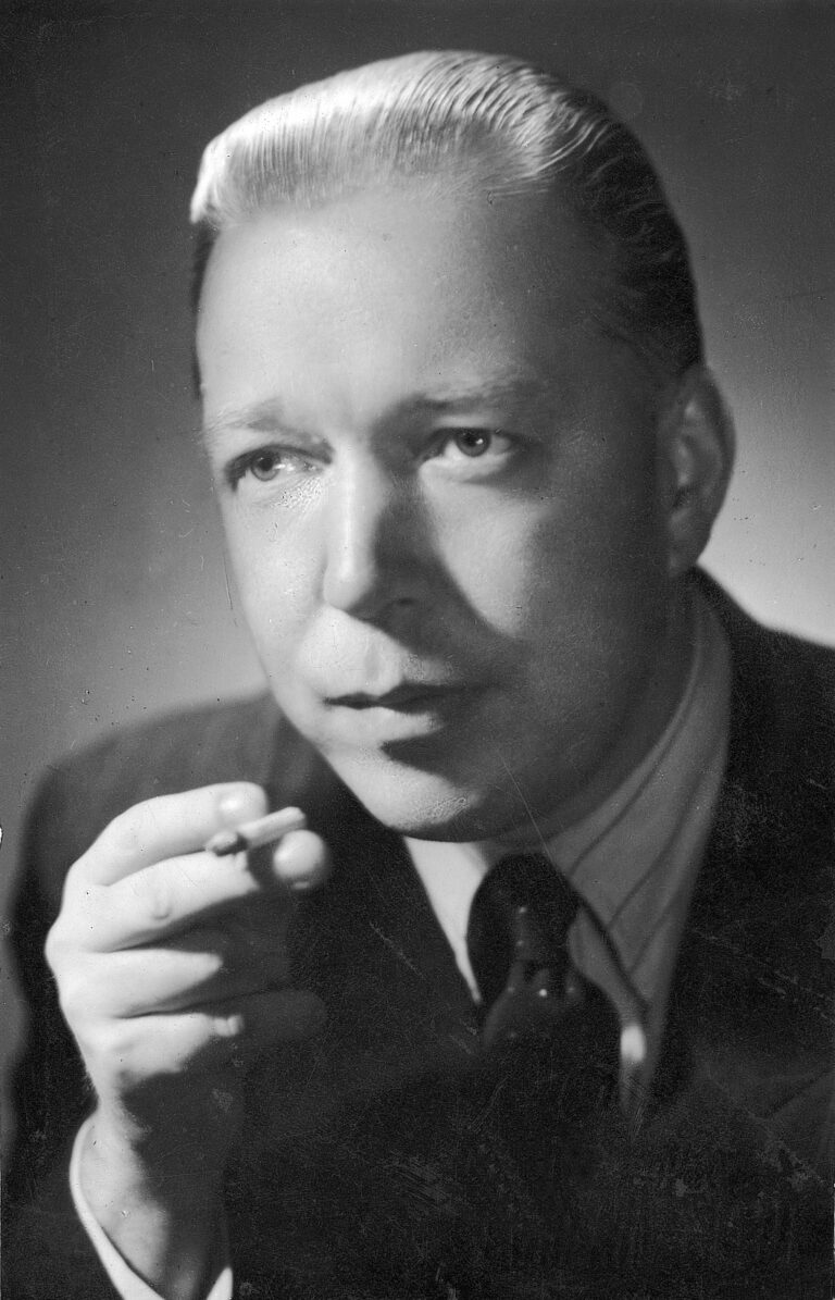Mika Waltari